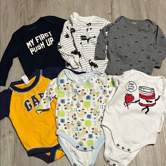 3/$20 GAP Yellow and Blue Kids One Piece - Picture 1 of 1